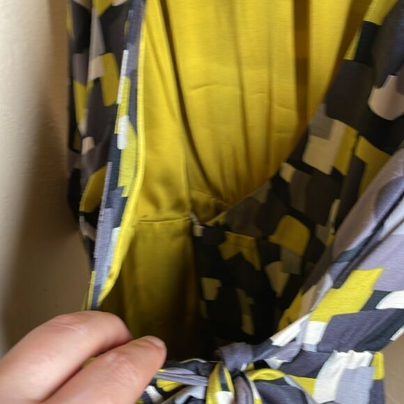 BODEN Women's Geometric Dot Wrap Viscose Silk Dress Size US 4R - Picture 8 of 15